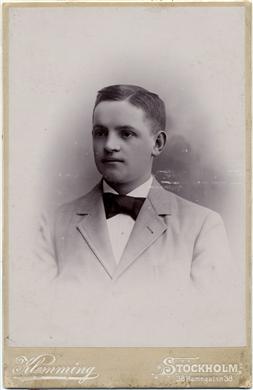 Porträtt, företagsgrundaren Martin Olsson, i unga år.